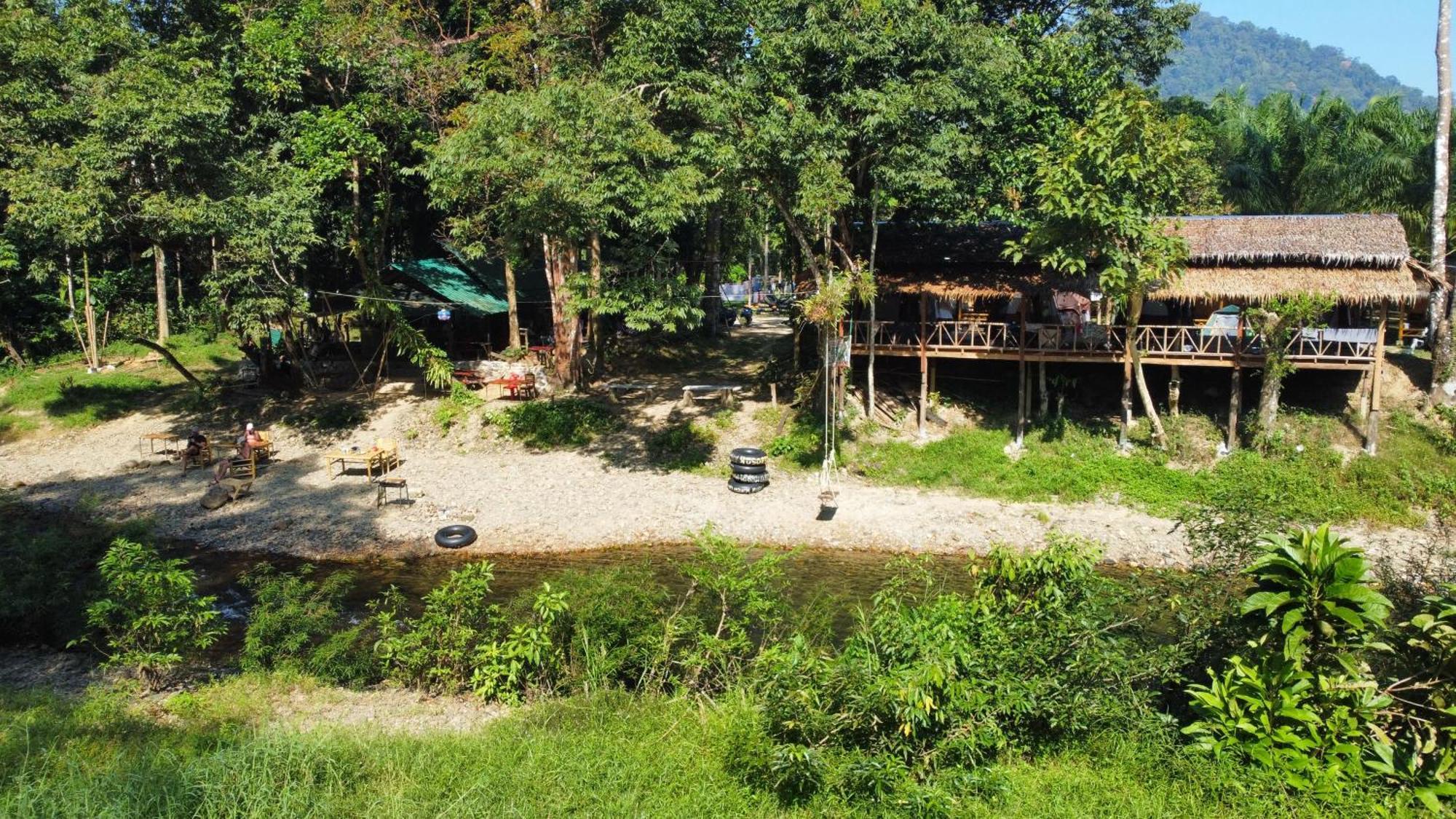 Khaosok August Freedom Camp Hotell Khao Sok National Park Eksteriør bilde